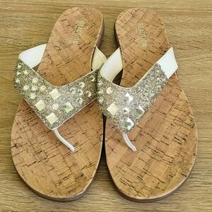 Kenneth Cole Reaction White and Silver Embellished Sandals 10 Beaded Cork